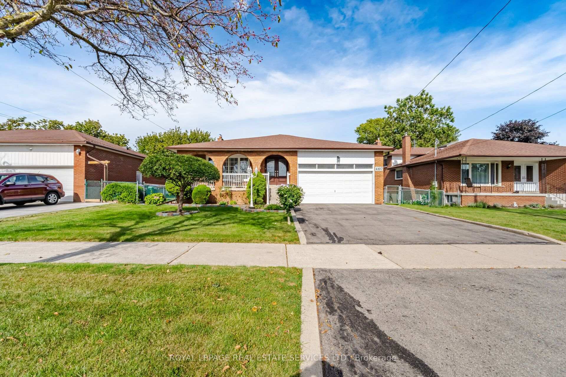 4107 Wilcox Road, Mississauga, On L4z 1b8