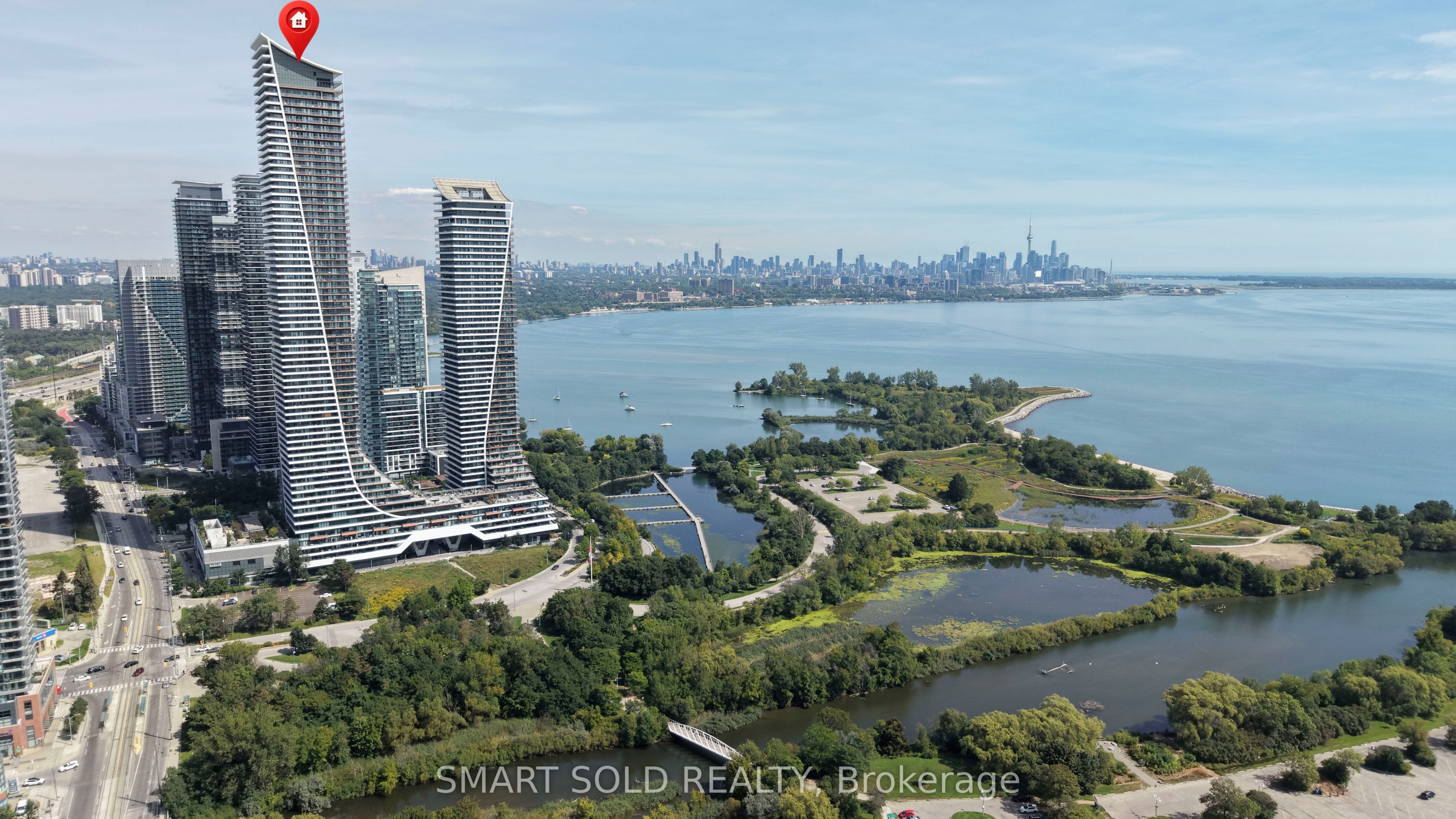 30 Shore Breeze Drive 2313, Toronto, On M8v 0j1