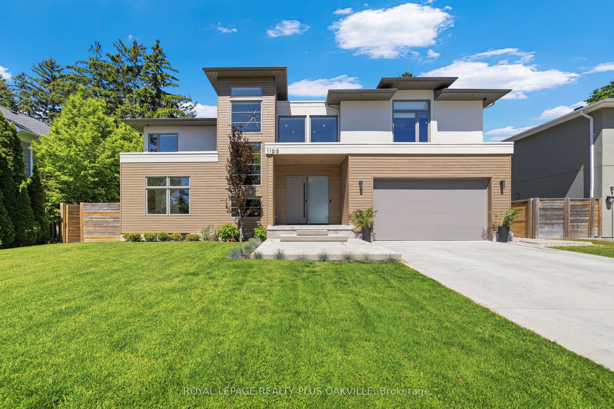 1189 Tisdale Street, Oakville, On L6l 2s9