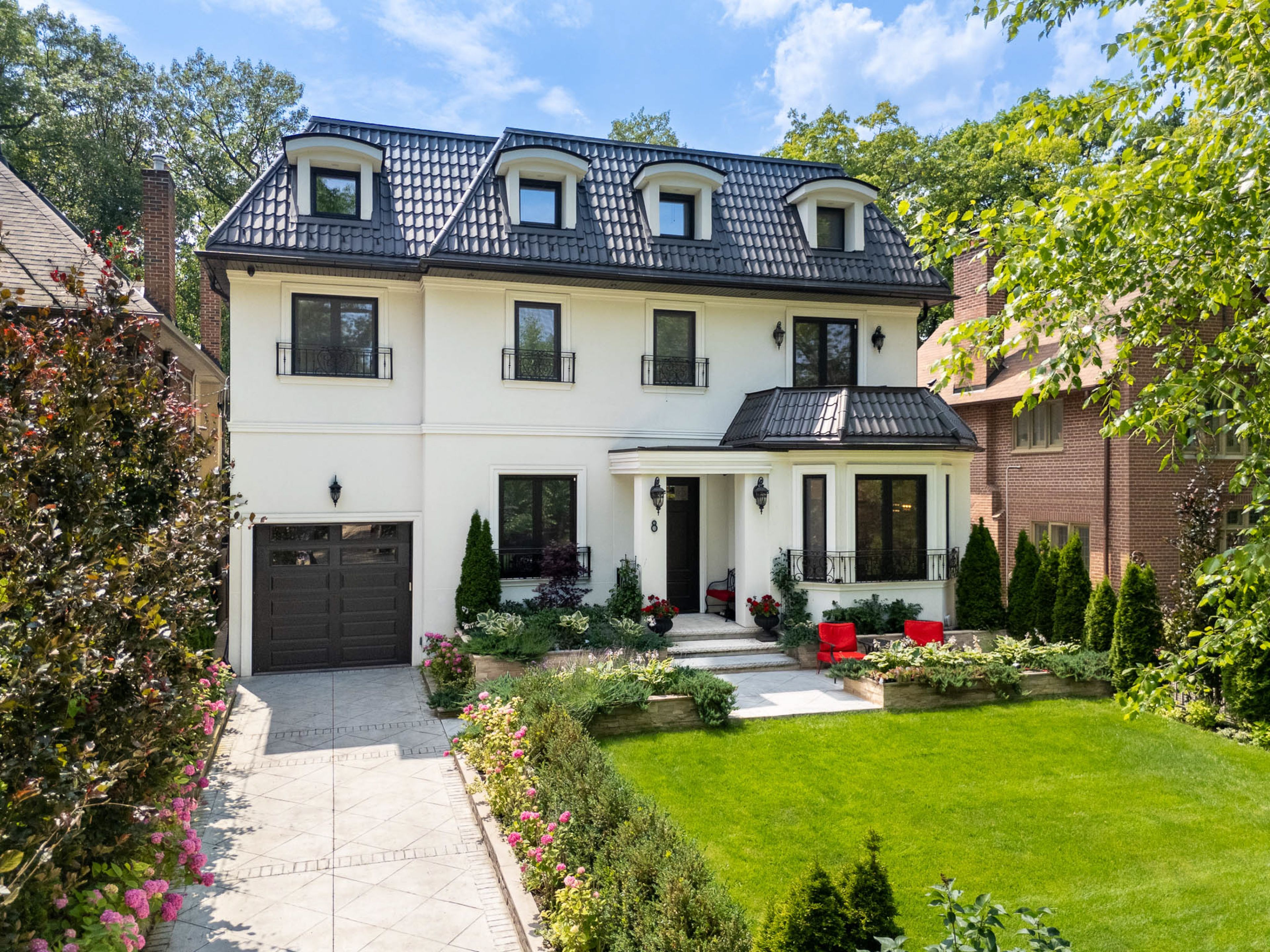 8 Baby Point Terrace, Toronto, On M6s 4s4