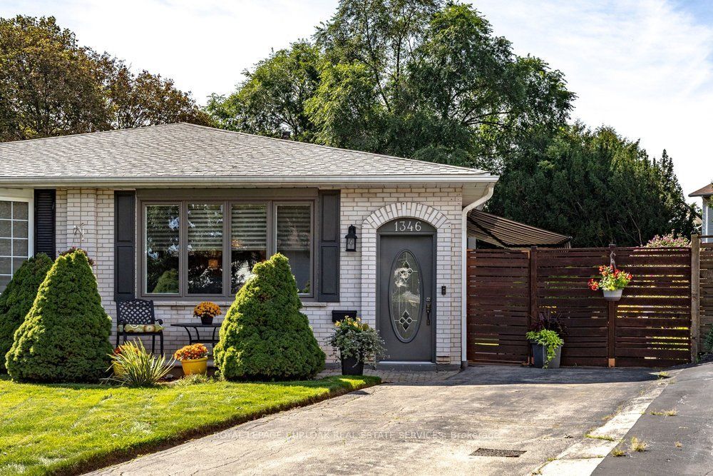1346 Roylen Road, Oakville, On L6h 1v4