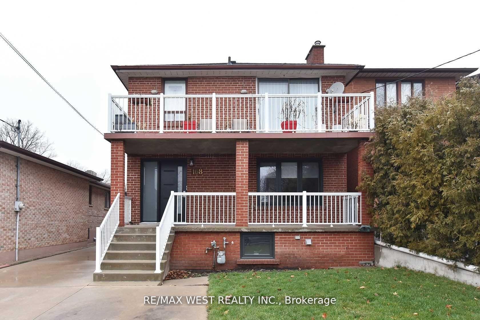 168 Strathnairn Avenue Main, Toronto, On M2m 2g1