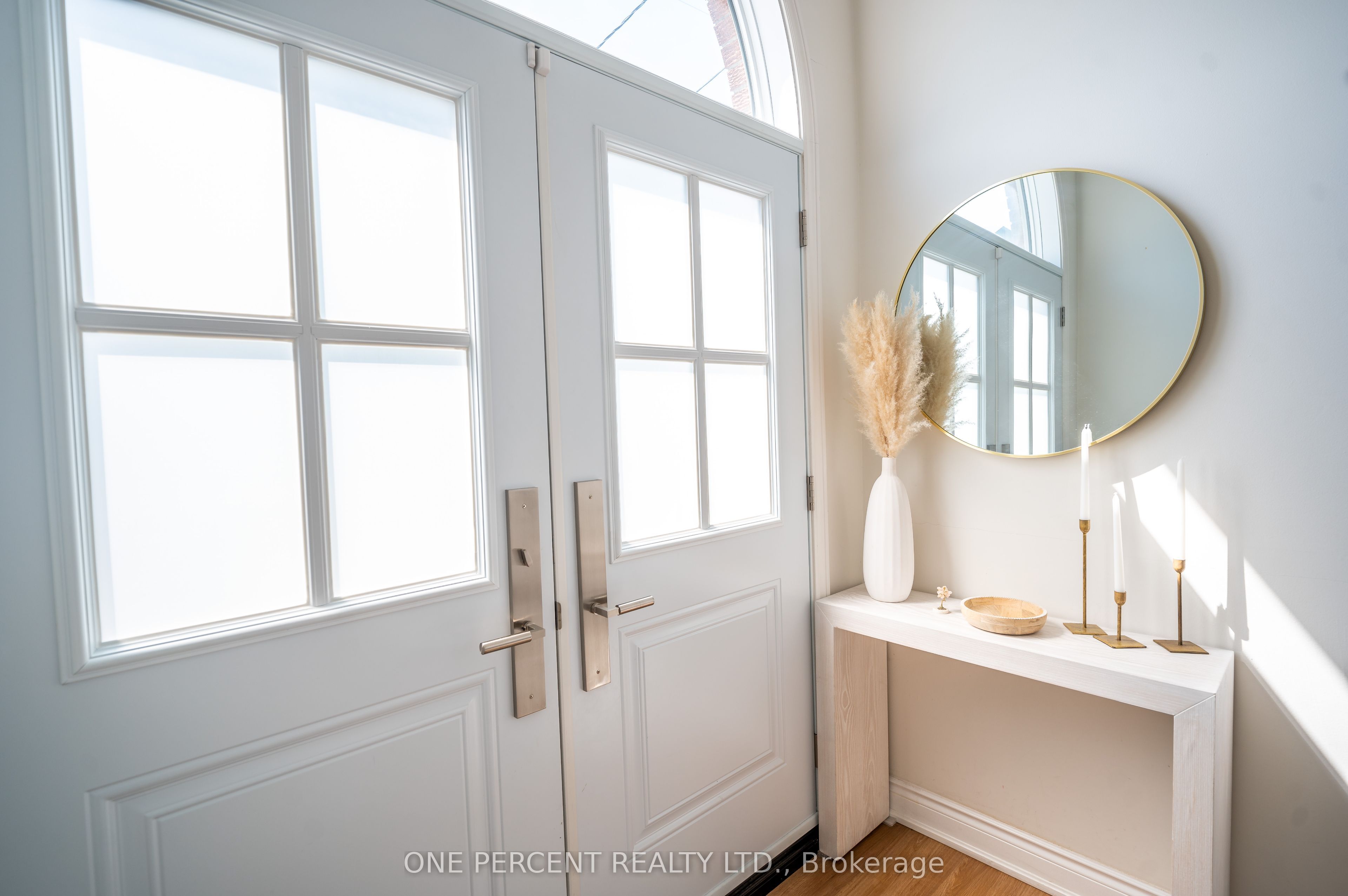 75 Plunkett Road, Toronto, On M9l 2j4