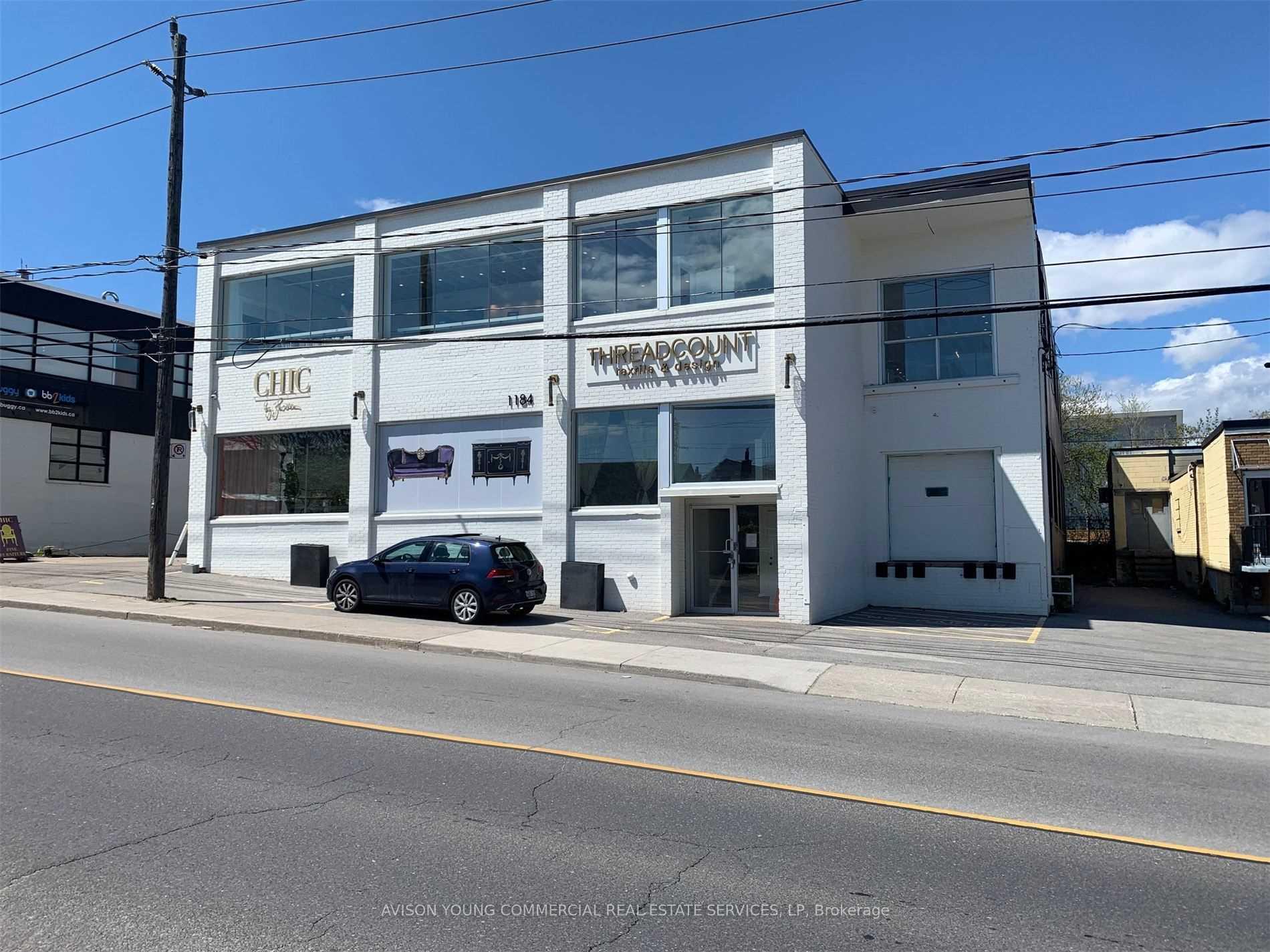 1184 Castlefield Avenue, Toronto, On M6b 1g1