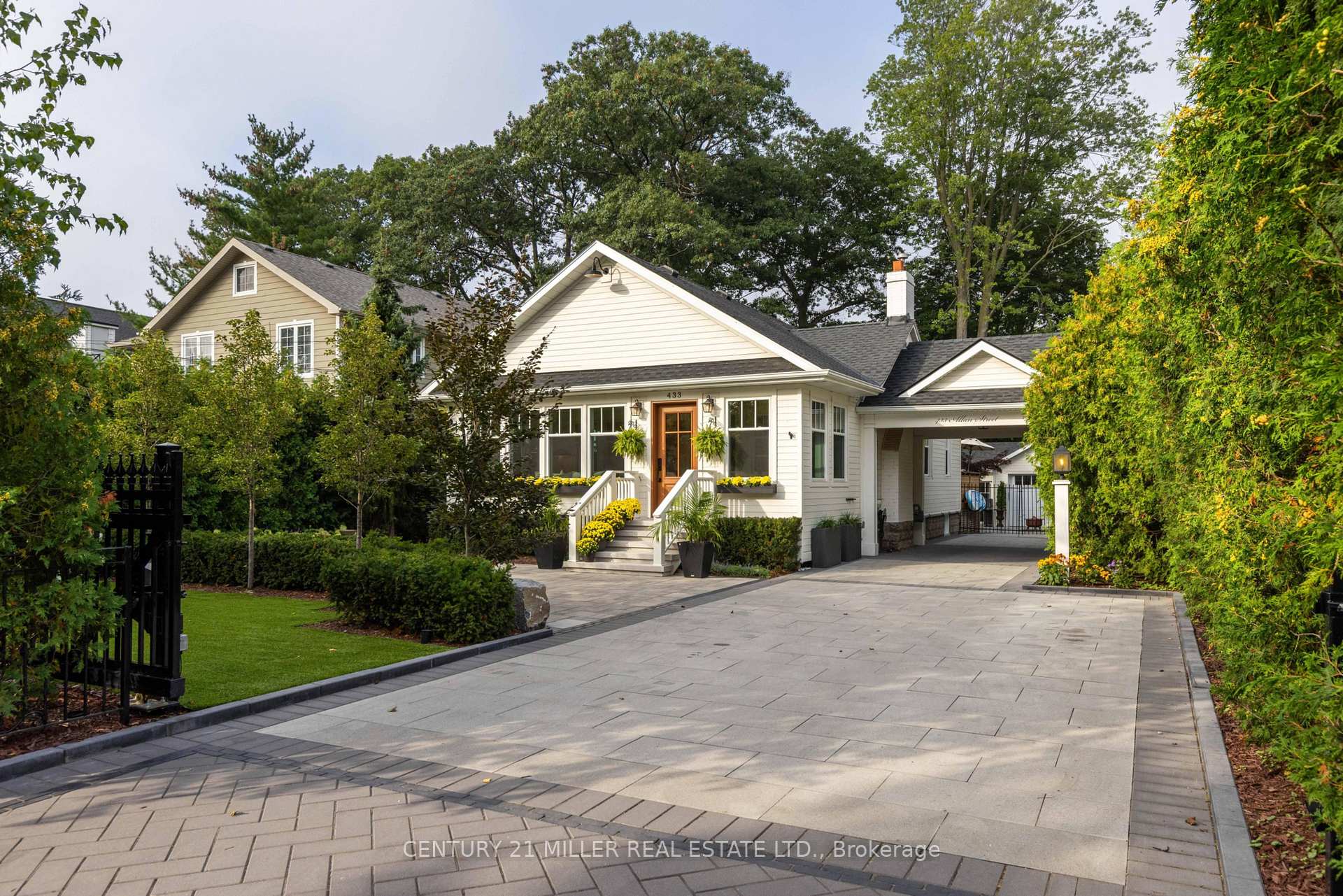 433 Allan Street, Oakville, On L6j 3r1