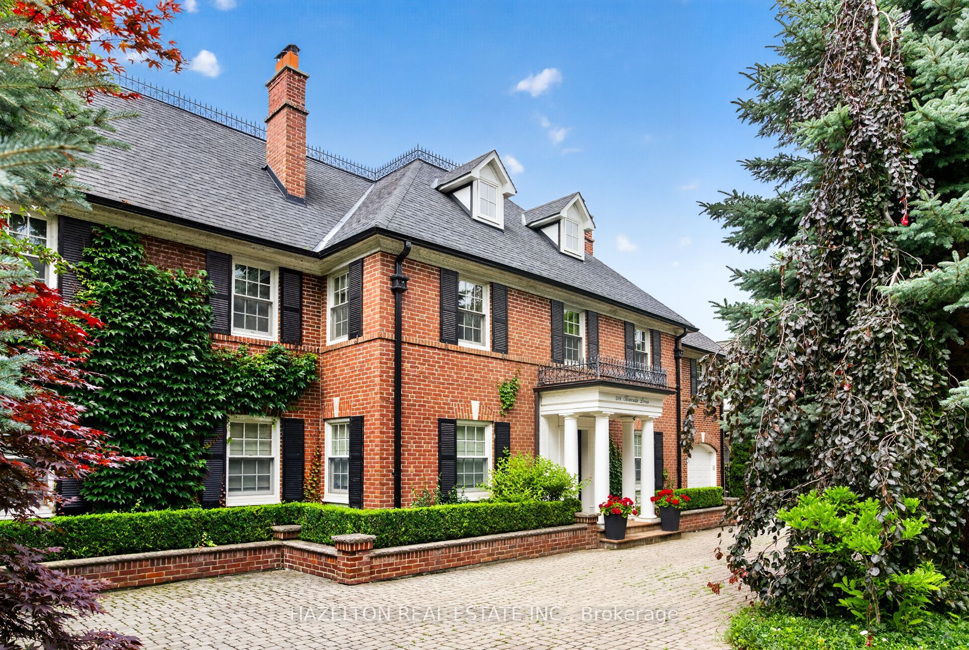 246 Riverside Drive, Toronto, On M6s 4a9