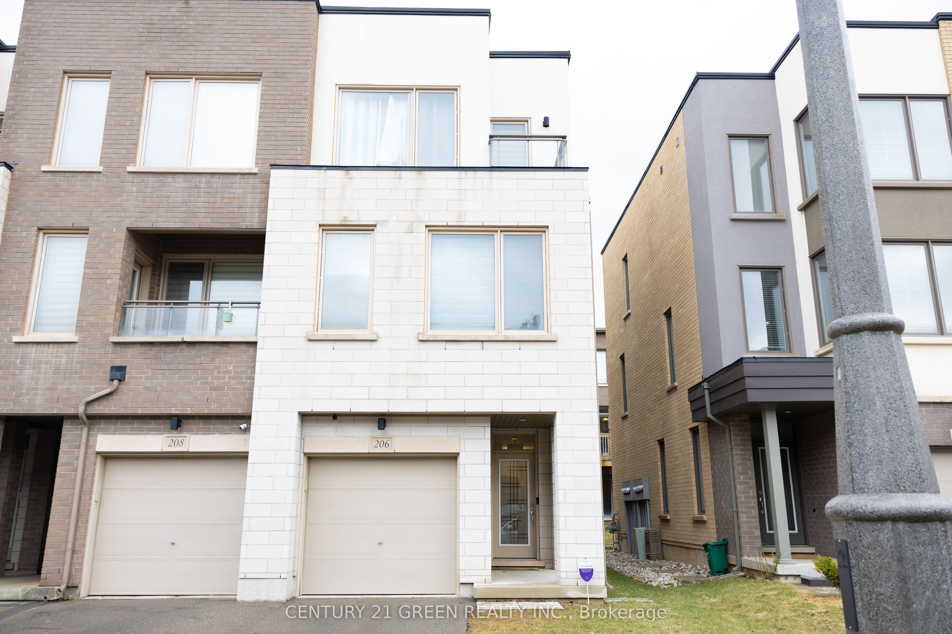 206 Huguenot Road, Oakville, On L6h 0l6