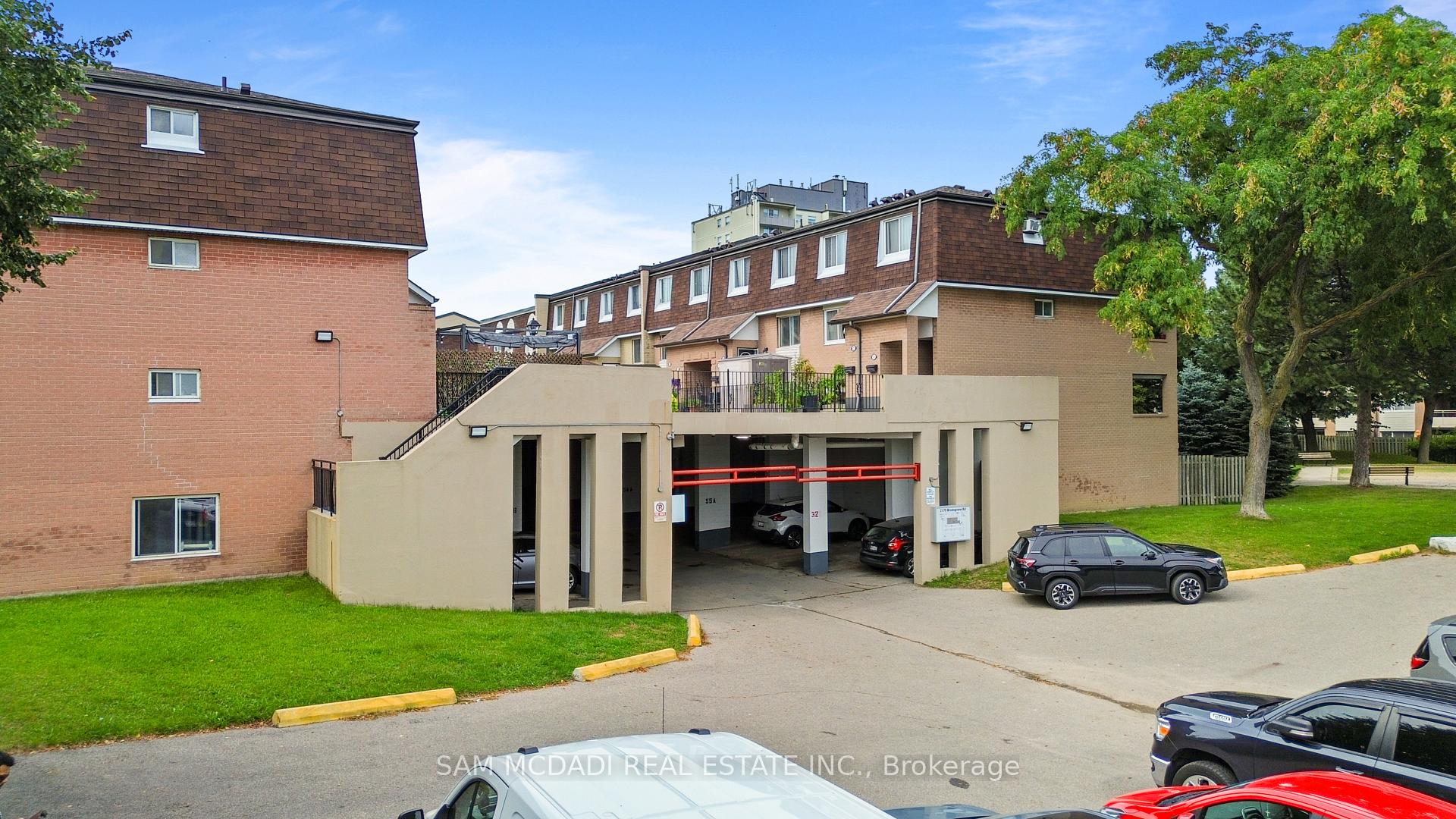 2170 Bromsgrove Road 164, Mississauga, On L5j 4j2
