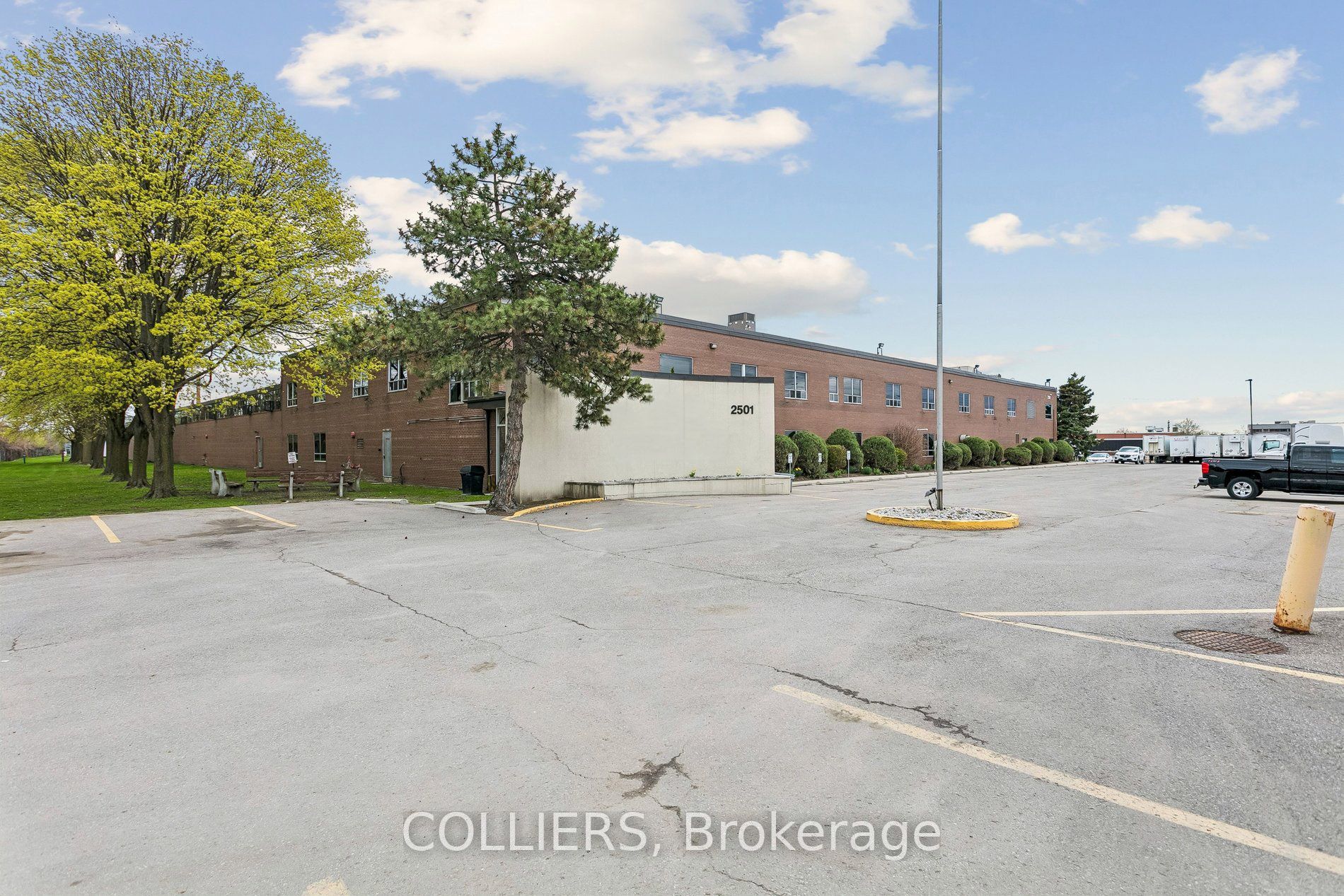 2501 Stanfield Road Opt. 3, Mississauga, On L4y 1r6