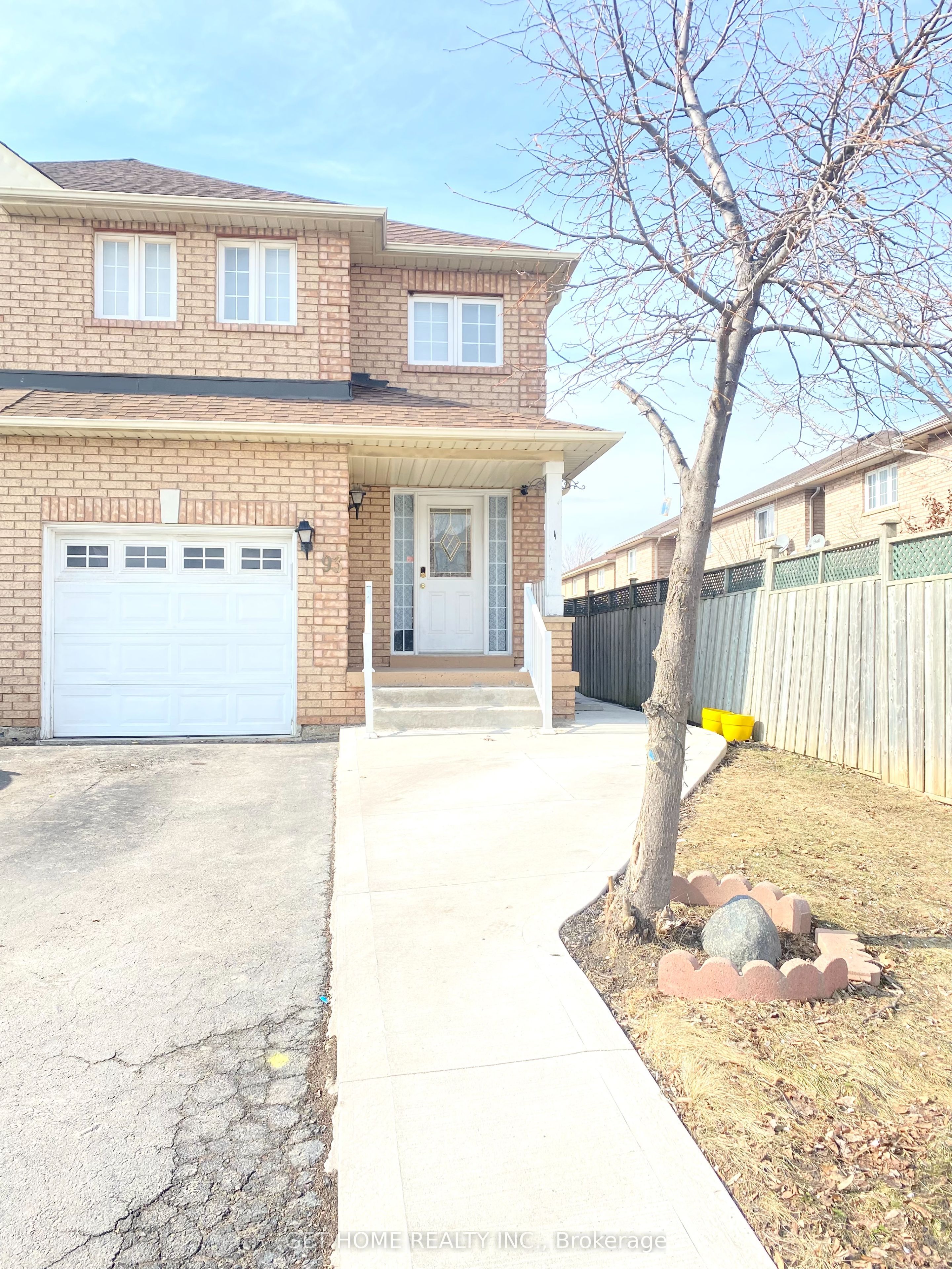 93 Tessler Crescent, Brampton, On L6x 4x4