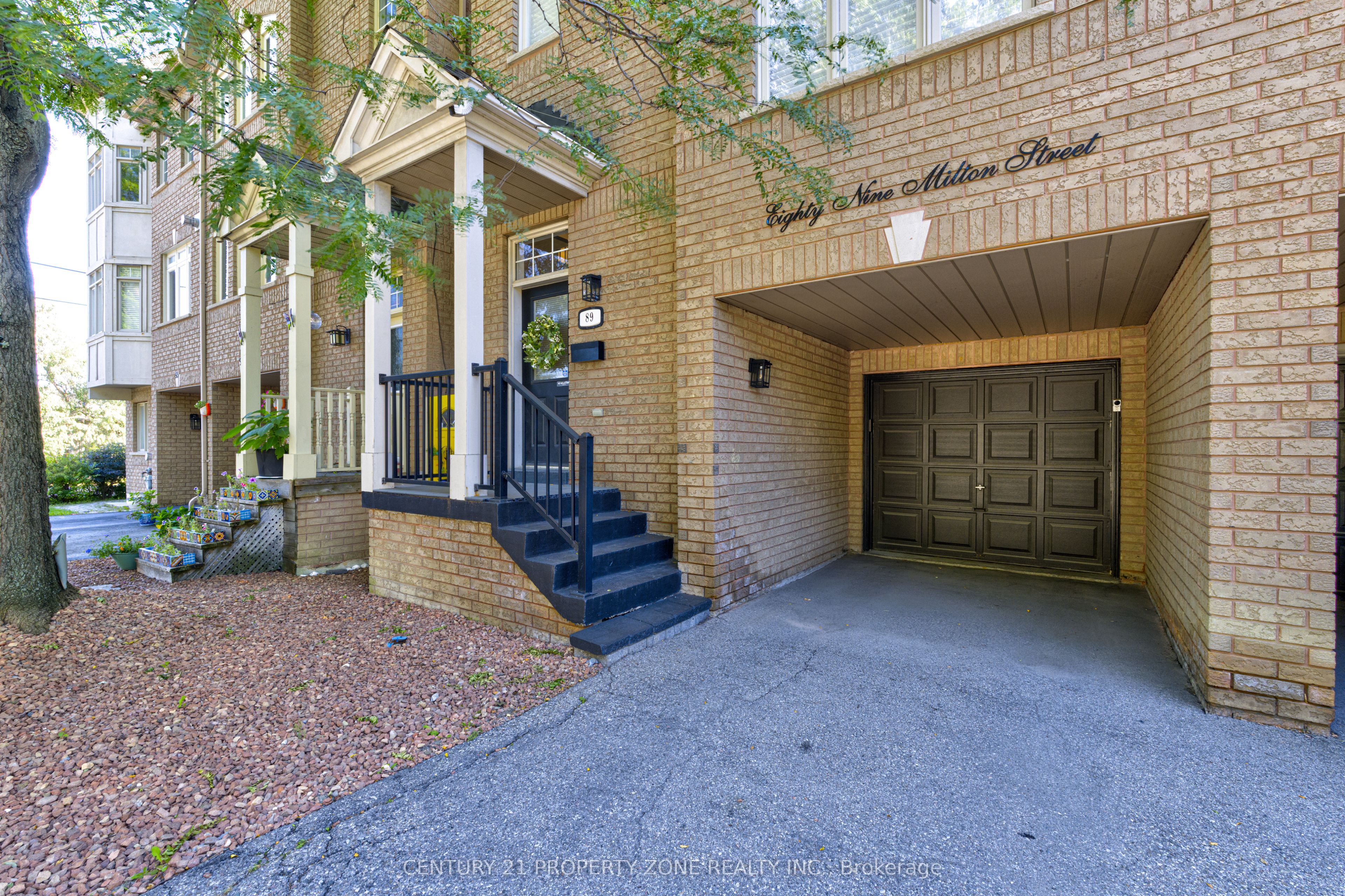 89 Milton Street, Toronto, On M8y 2y1