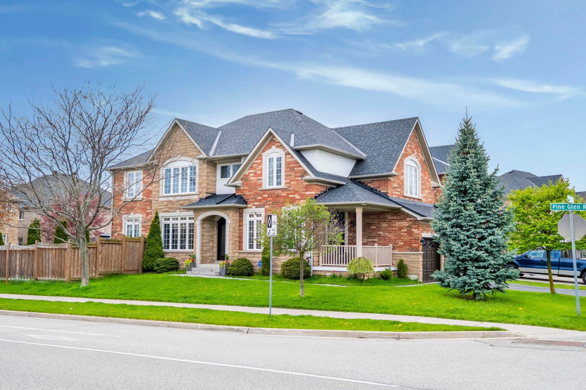 2066 Willhaven Trail, Oakville, On L6m 5g3