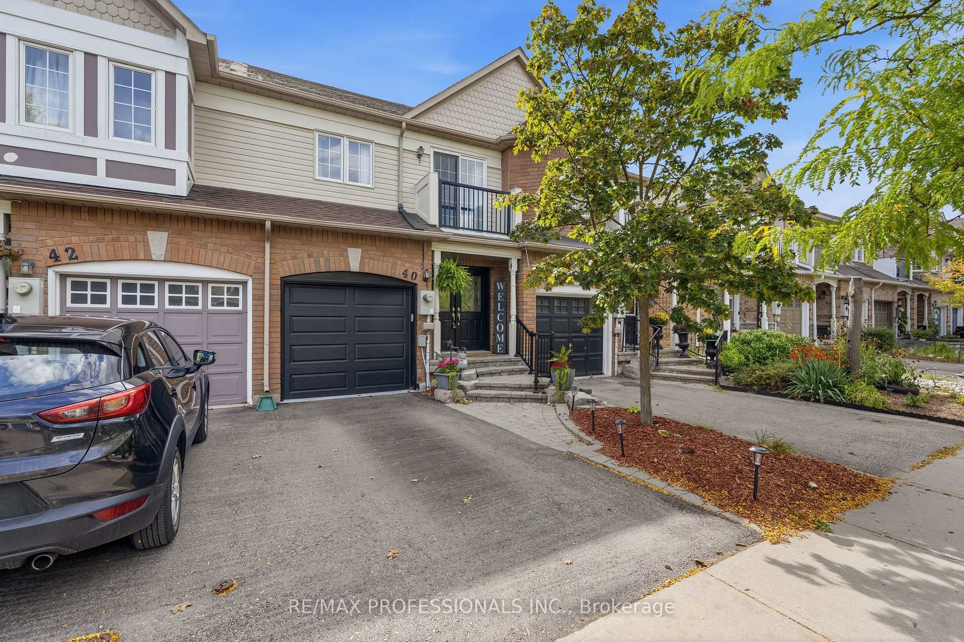40 Dominion Gardens Drive, Halton Hills, On L7g 6b2