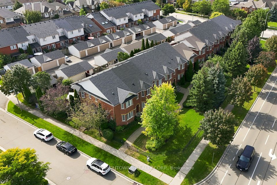 2268 Westoak Trails Boulevard, Oakville, On L6m 4b3