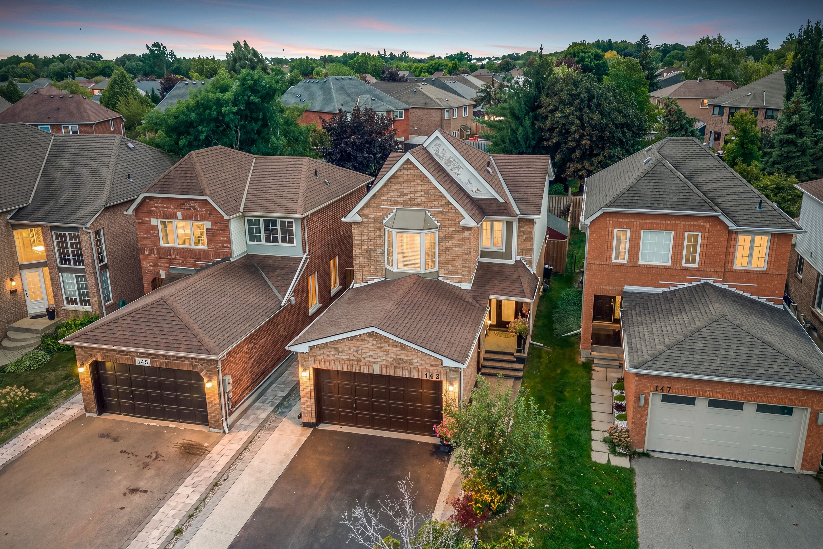 145 Eaton Street, Halton Hills, On L7g 5v5