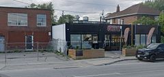 944 The Queensway Boulevard, Toronto, On M8z 1p4