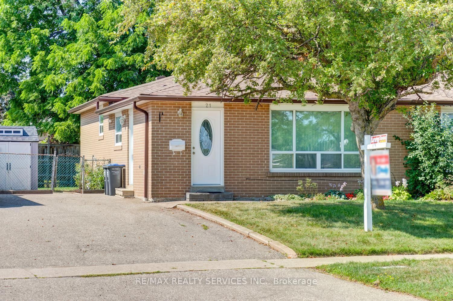 21 Finchgate Boulevard, Brampton, On L6t 3h7