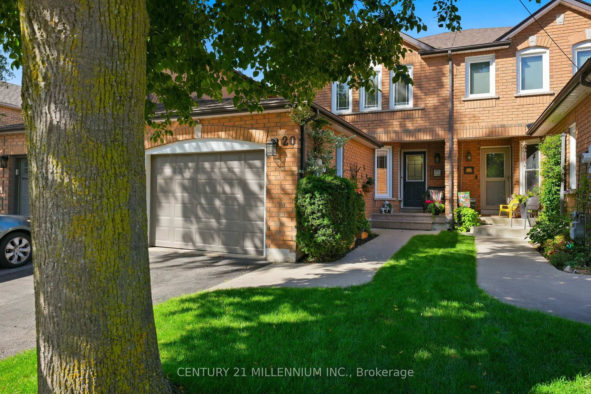20 Flemington Drive, Caledon, On L7c 1b5