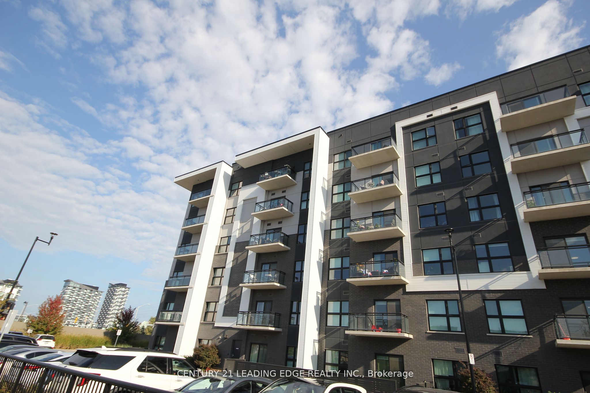 128 Grovewood Common 108, Oakville, On L6h 0x3