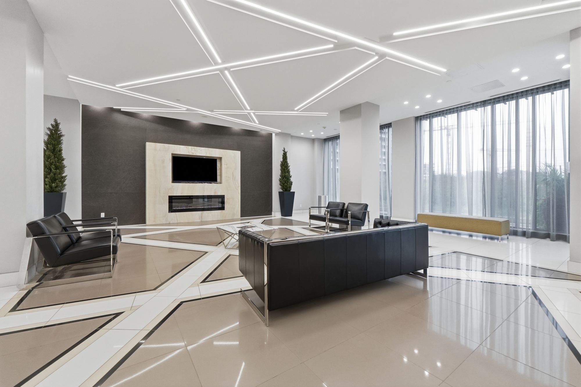 5025 Four Springs Avenue 1702, Mississauga, On L5r 0g5