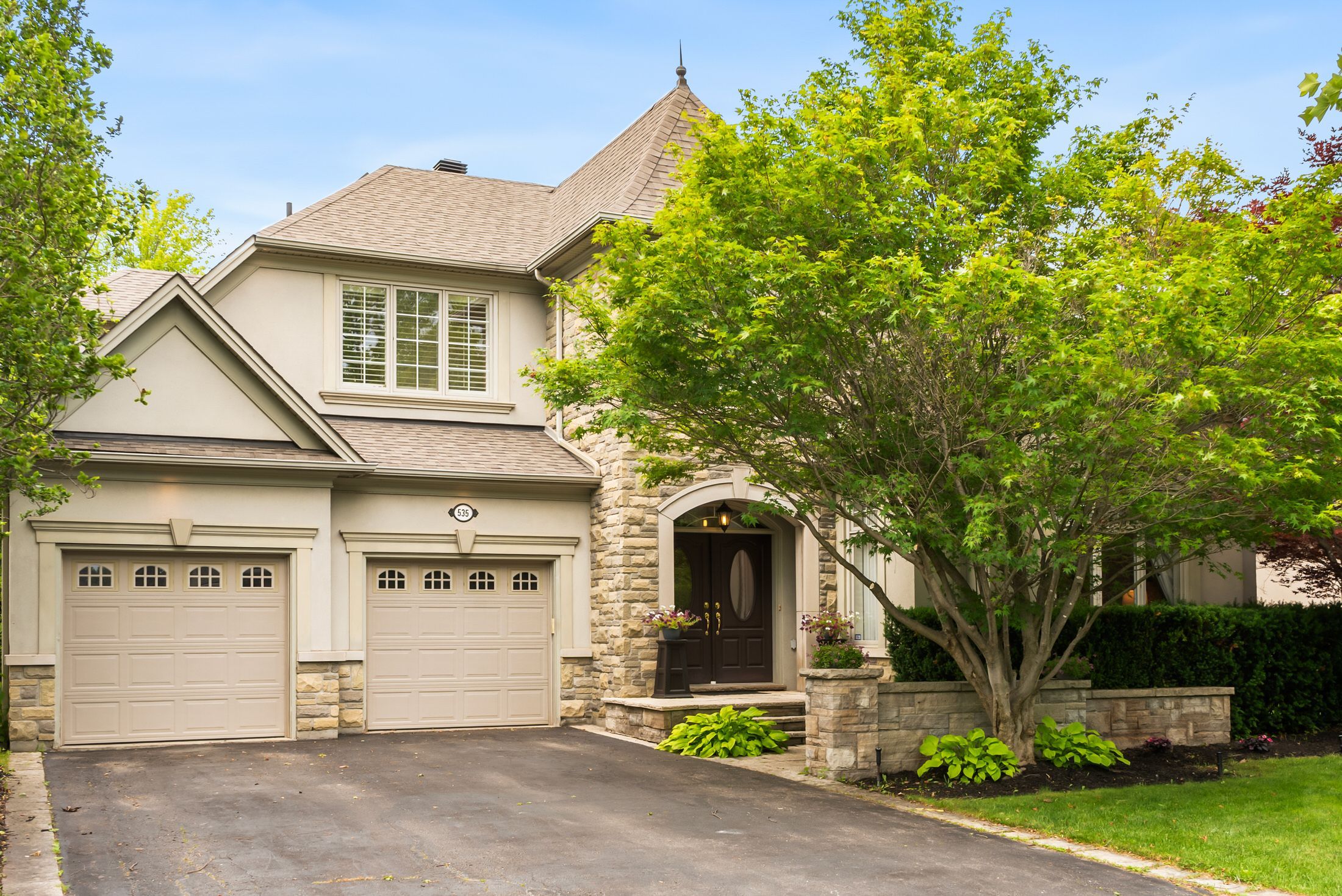 535 Canyon Street, Mississauga, On L5h 4l4
