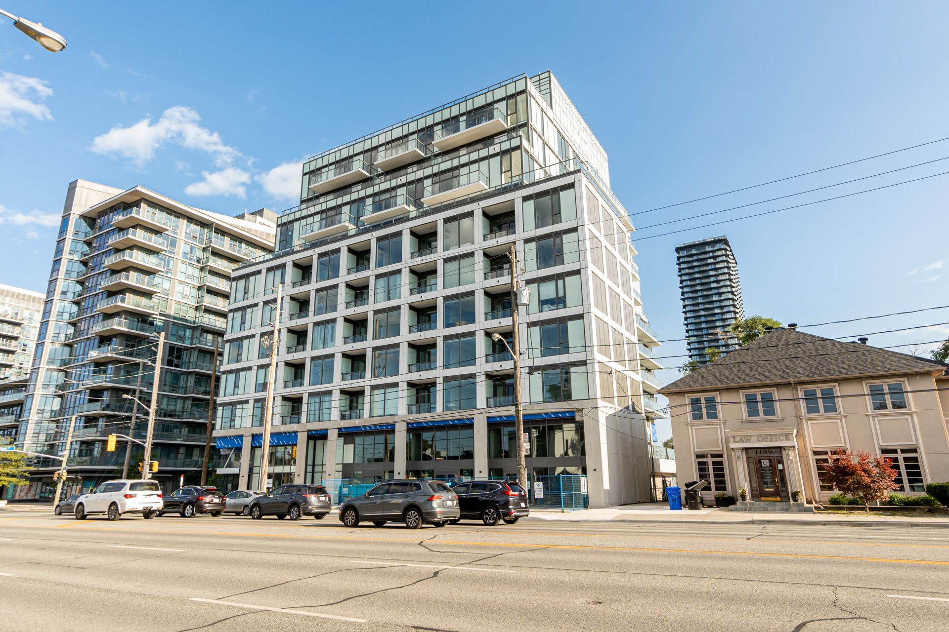 1195 The Queensway Avenue 803, Toronto, On M8z 1r6