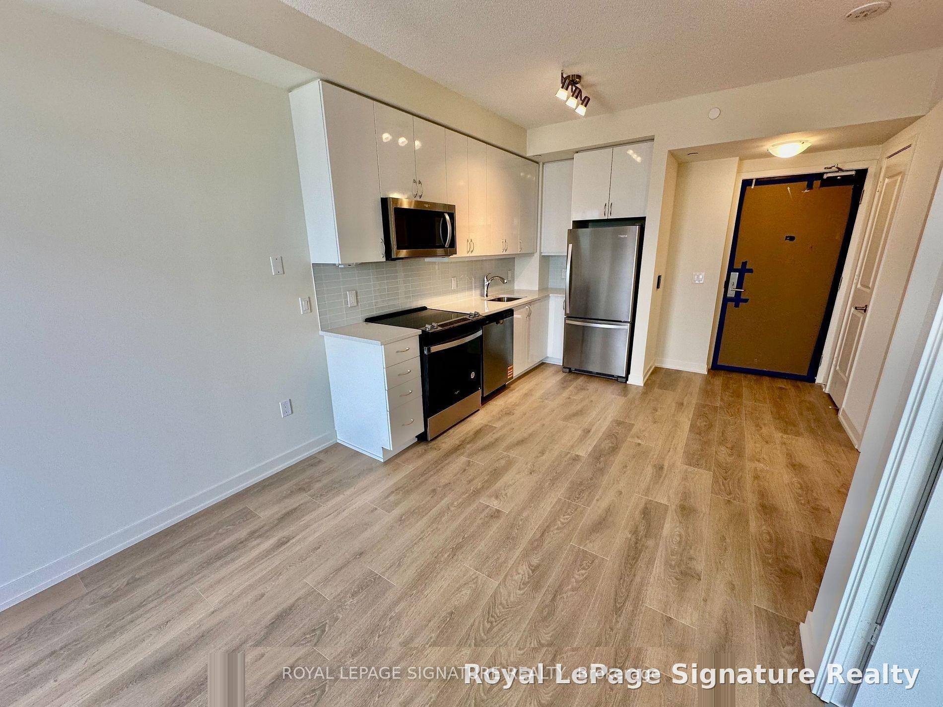 38 Annie Craig Drive 4809, Toronto, On M8v 0g9