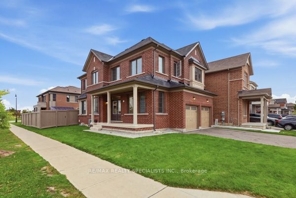 542 Remembrance Road, Brampton, On L7a 5c8