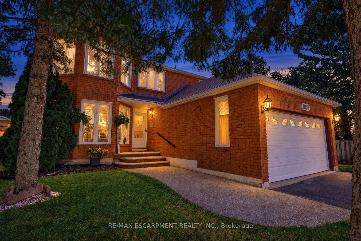 1058 Glenbrook Avenue, Oakville, On L6h 4a3