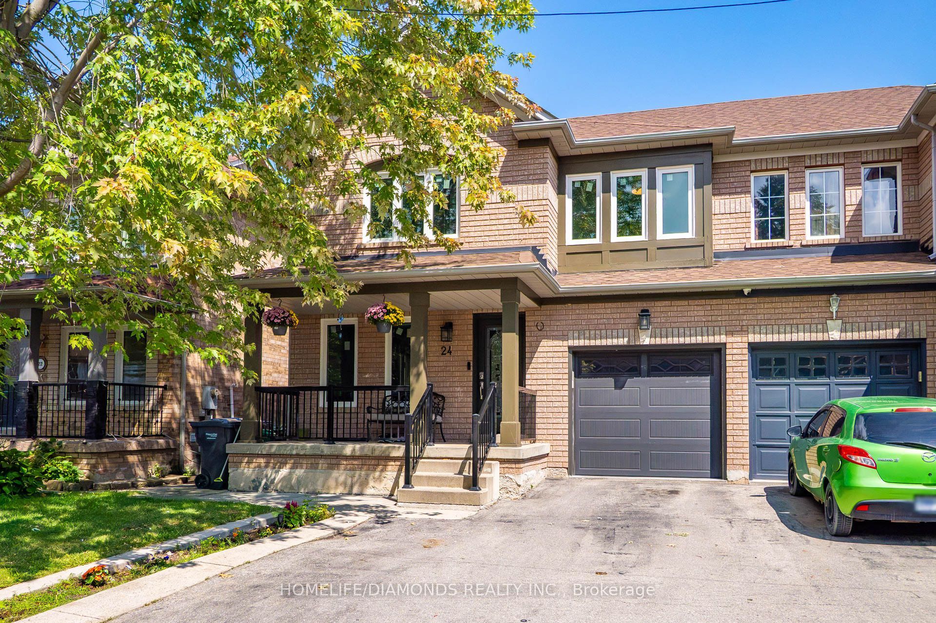 24 Jewel Crescent, Brampton, On L6r 2p5