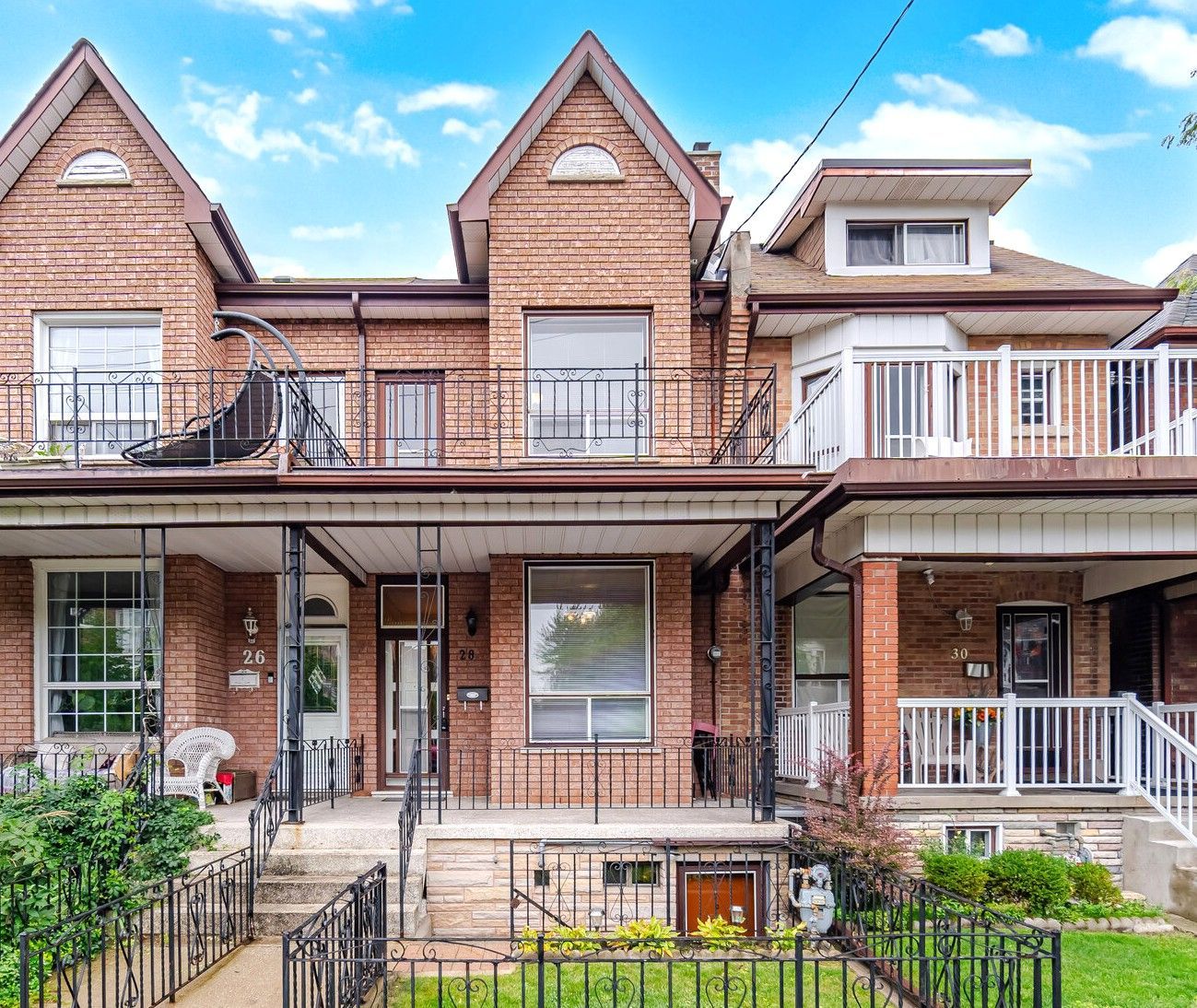 28 Symington Avenue, Toronto, On M6p 3w1