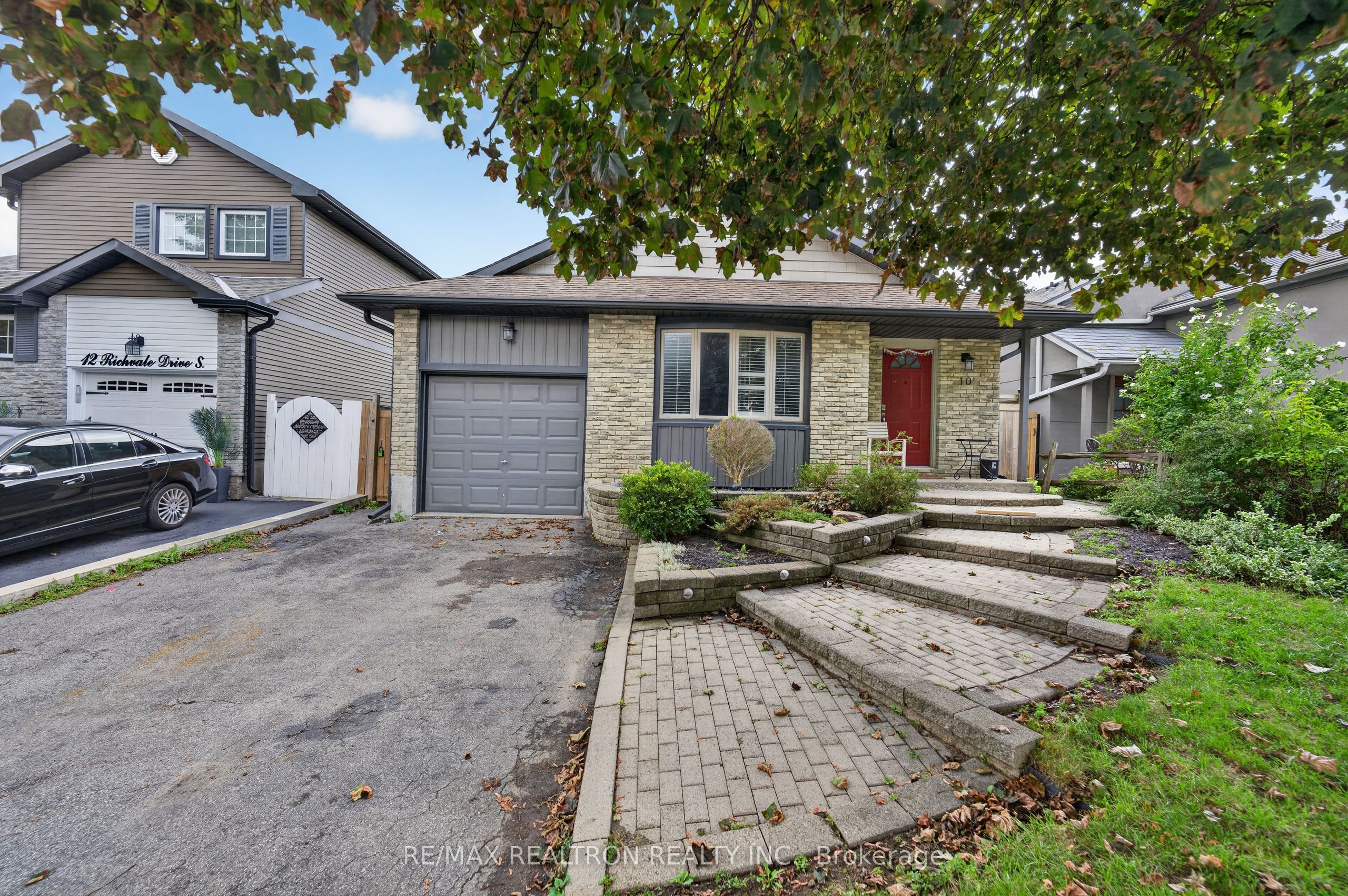 10 Richvale Drive S Lower, Brampton, On L6z 1m4