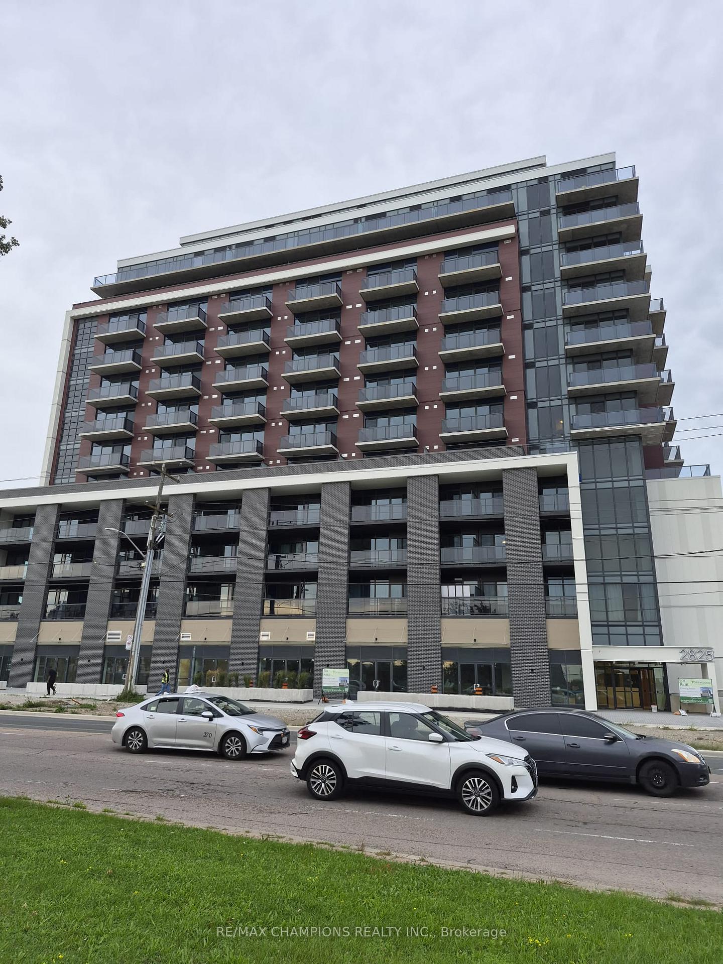 2825 Jane Street 919, Toronto, On M3n 0a8