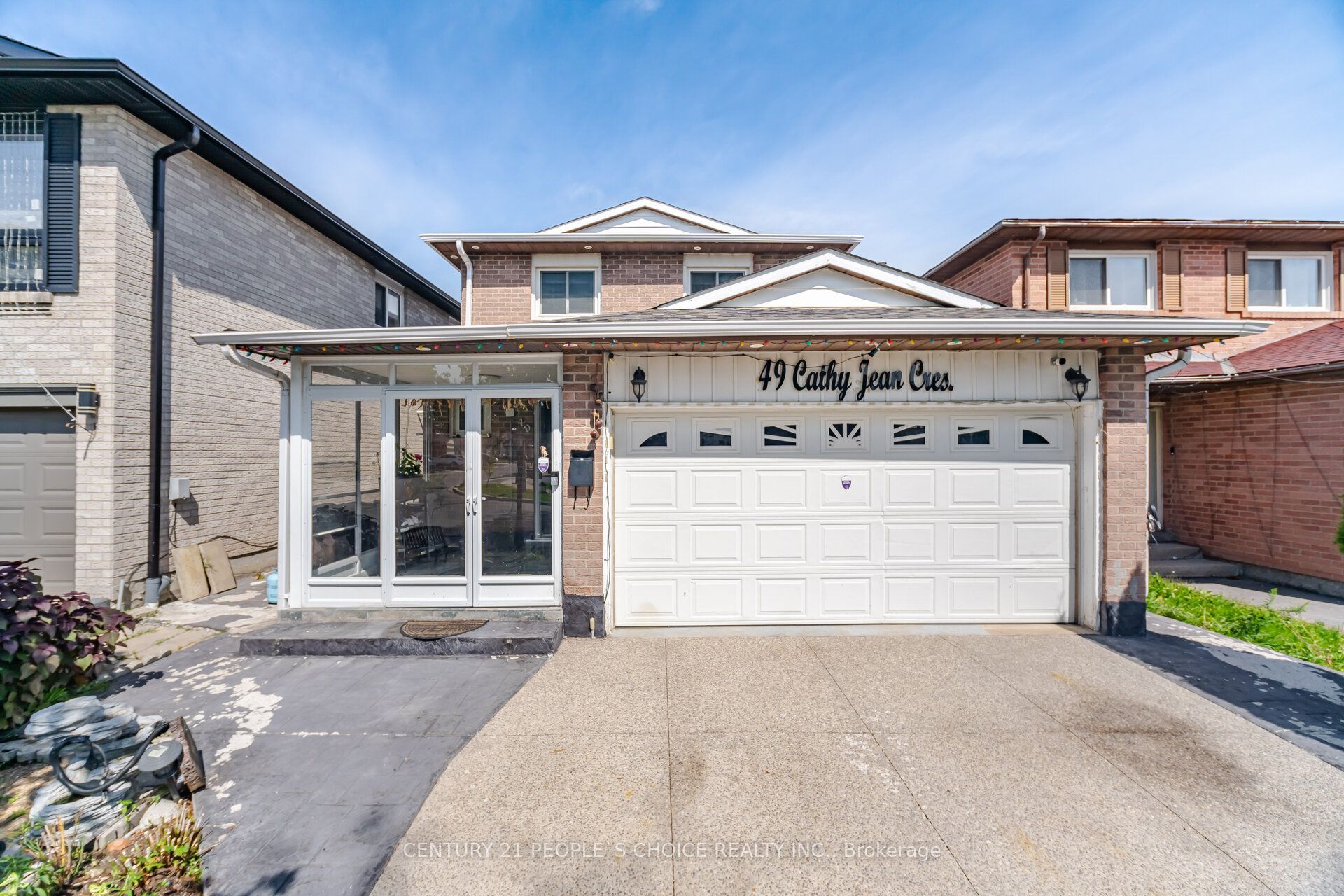 49 Cathy Jean Crescent, Toronto, On M9v 4t2