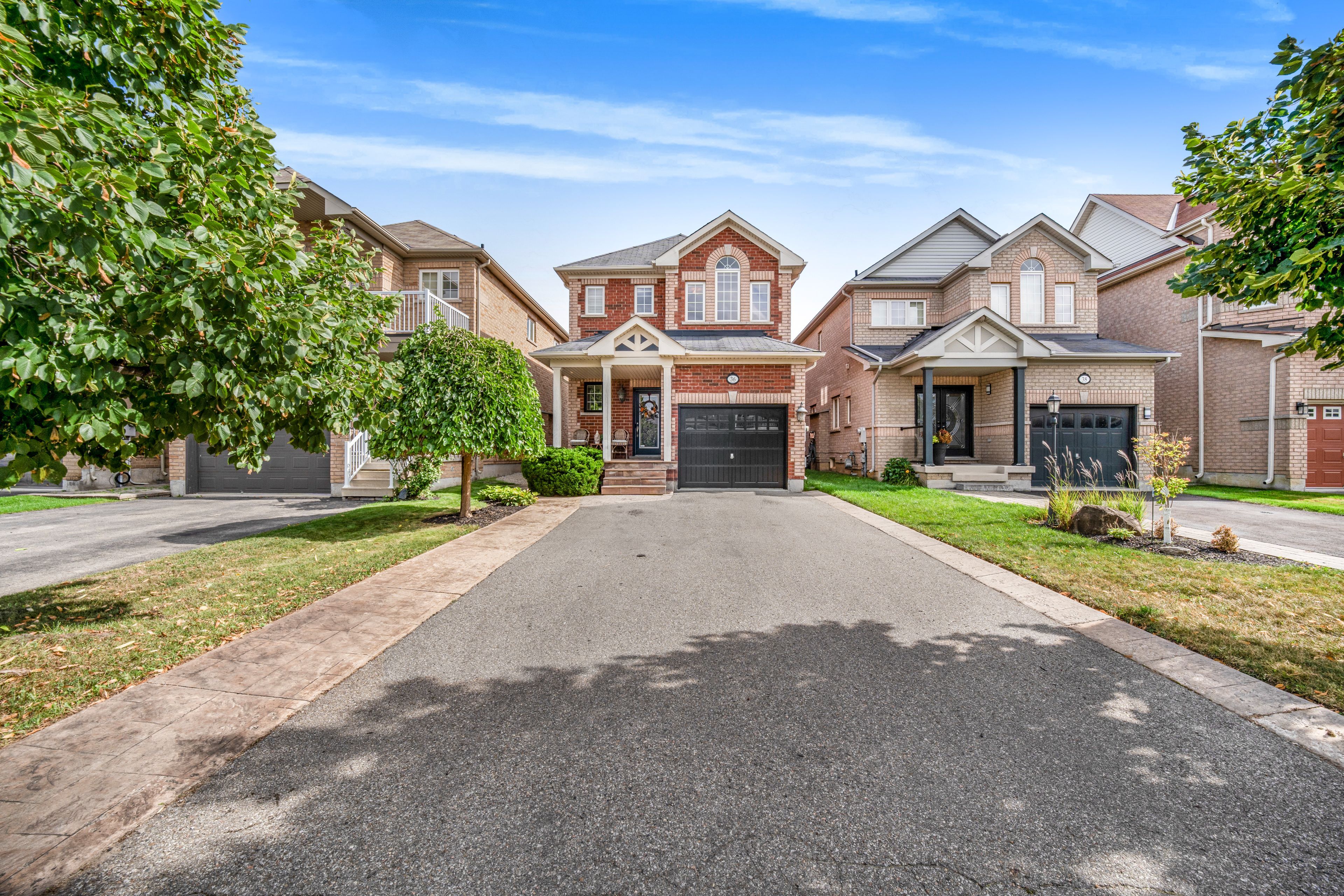 36 Serenity Street, Halton Hills, On L7g 0a9