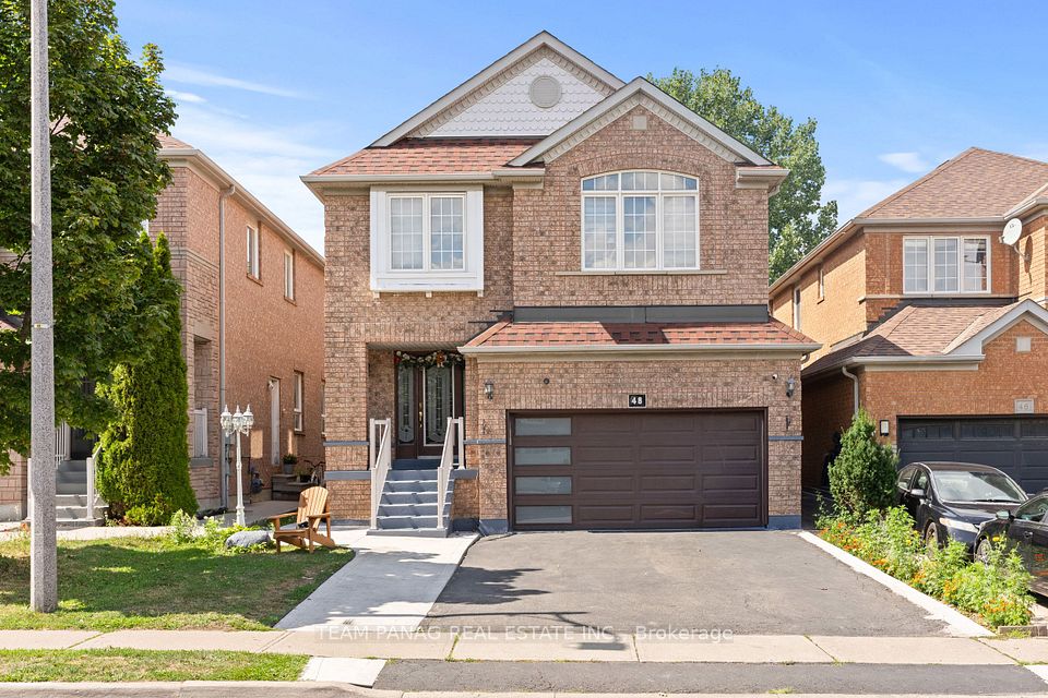 48 Sweet Clover Crescent, Brampton, On L6r 2z9