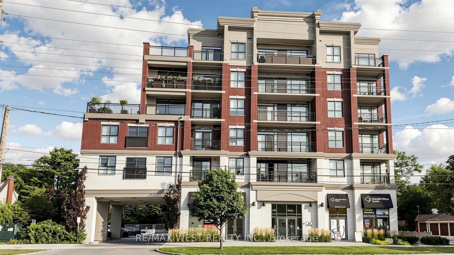 34 Plains Road E 605, Burlington, On L7t 0b9