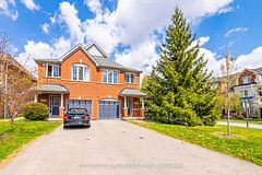 5162 Preservation Circle, Mississauga, On L5m 7t4
