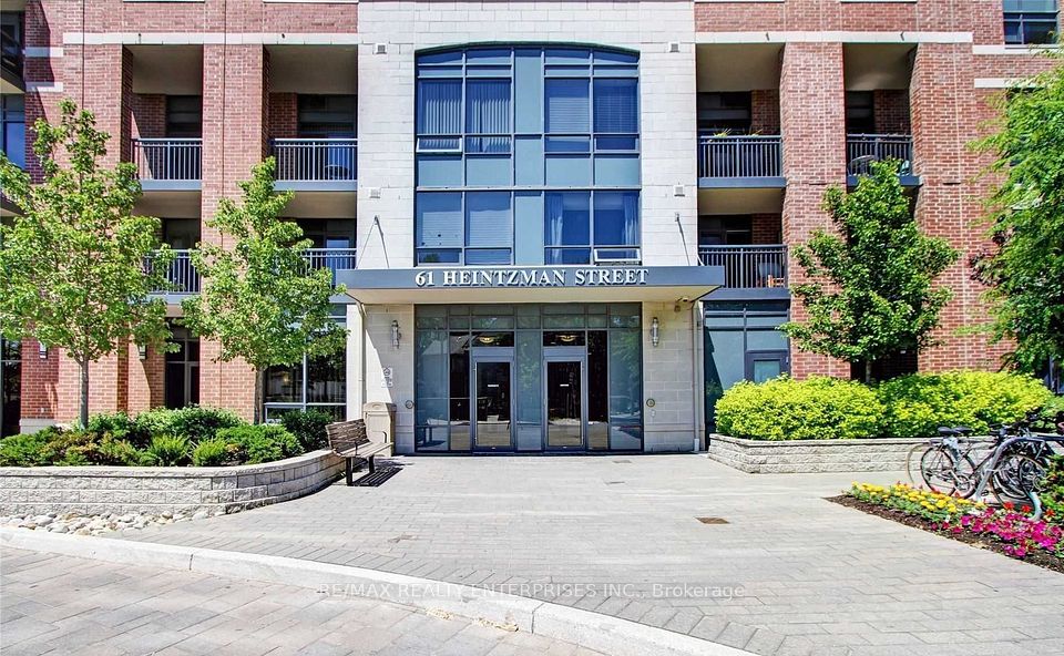 61 Heintzman Street 1310, Toronto, On M6p 5a2