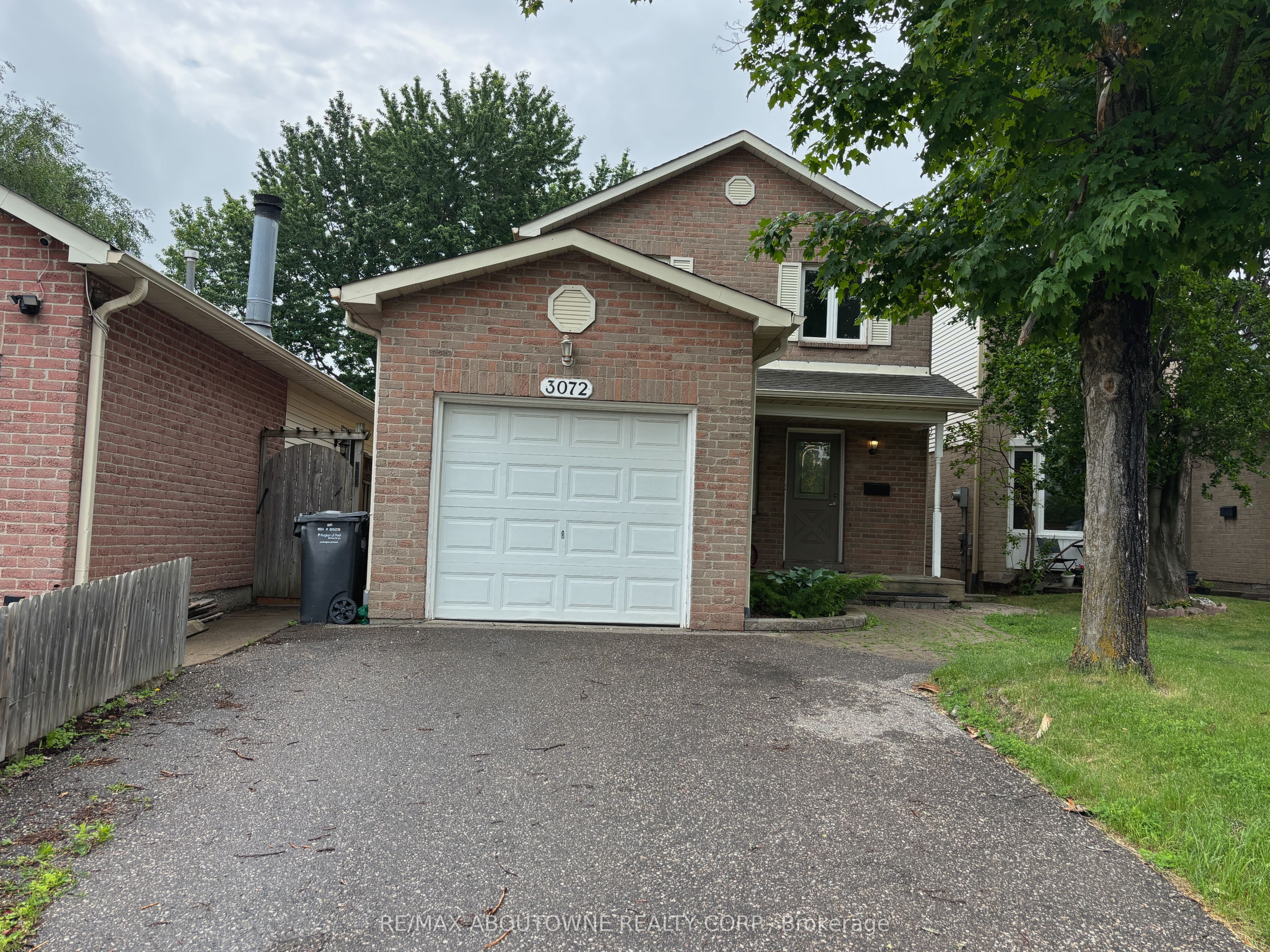 3072 Patrick Crescent, Mississauga, On L5n 3g5