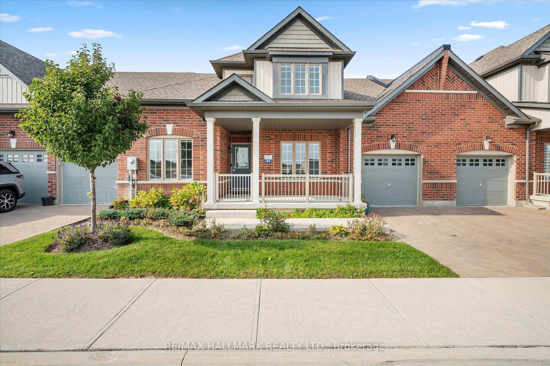 13 Tea Rose Road, Brampton, On L6r 0w2