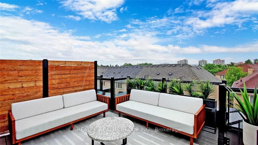 200 Malta Avenue 109, Brampton, On L6y 6h8