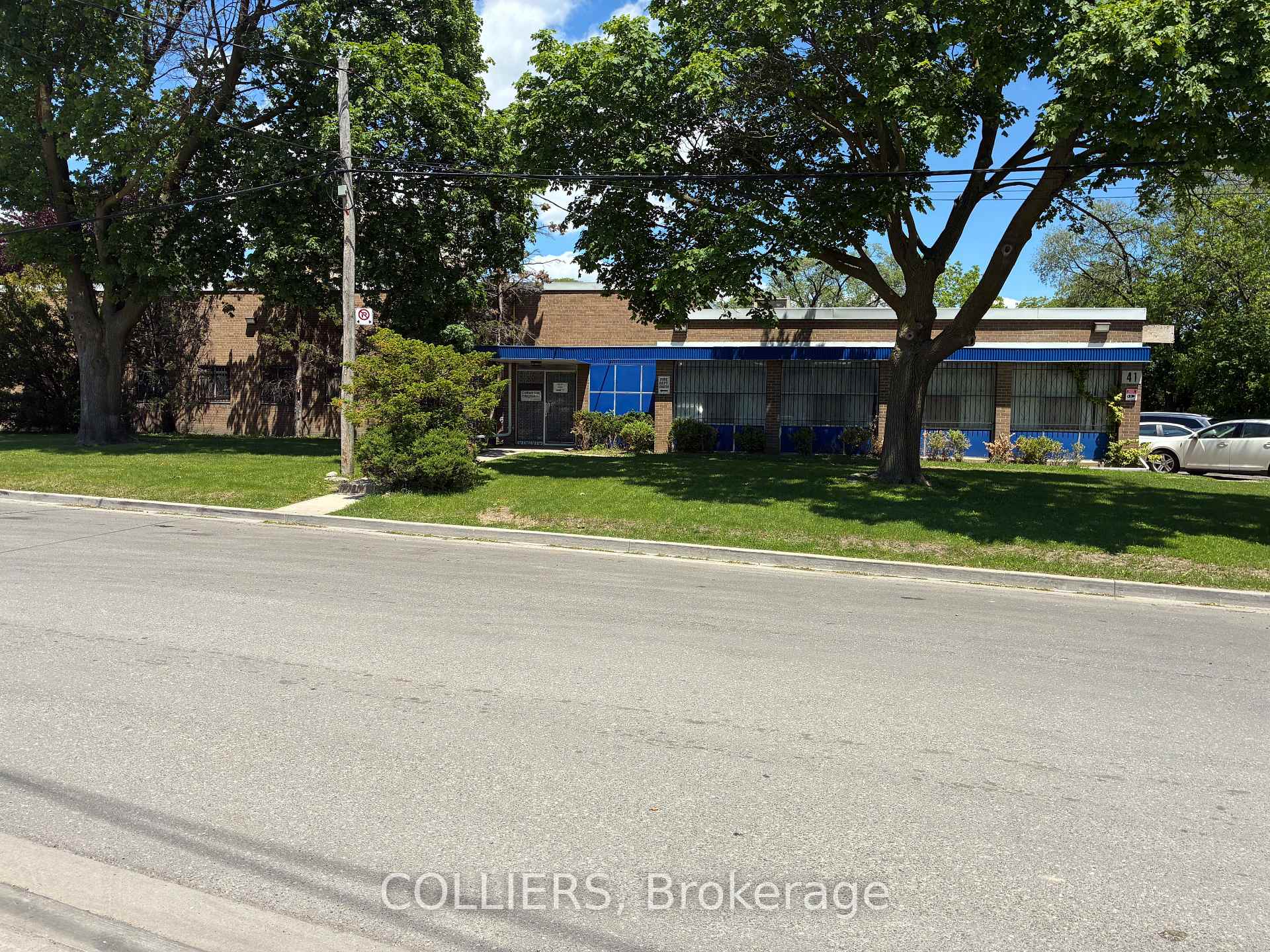 41 Bertal Road, Toronto, On M6m 4m7