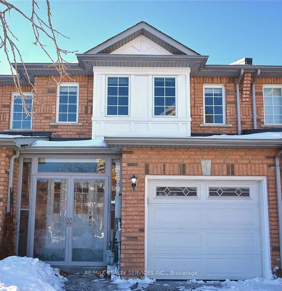 22 Berkindale Court, Brampton, On L6y 5g1