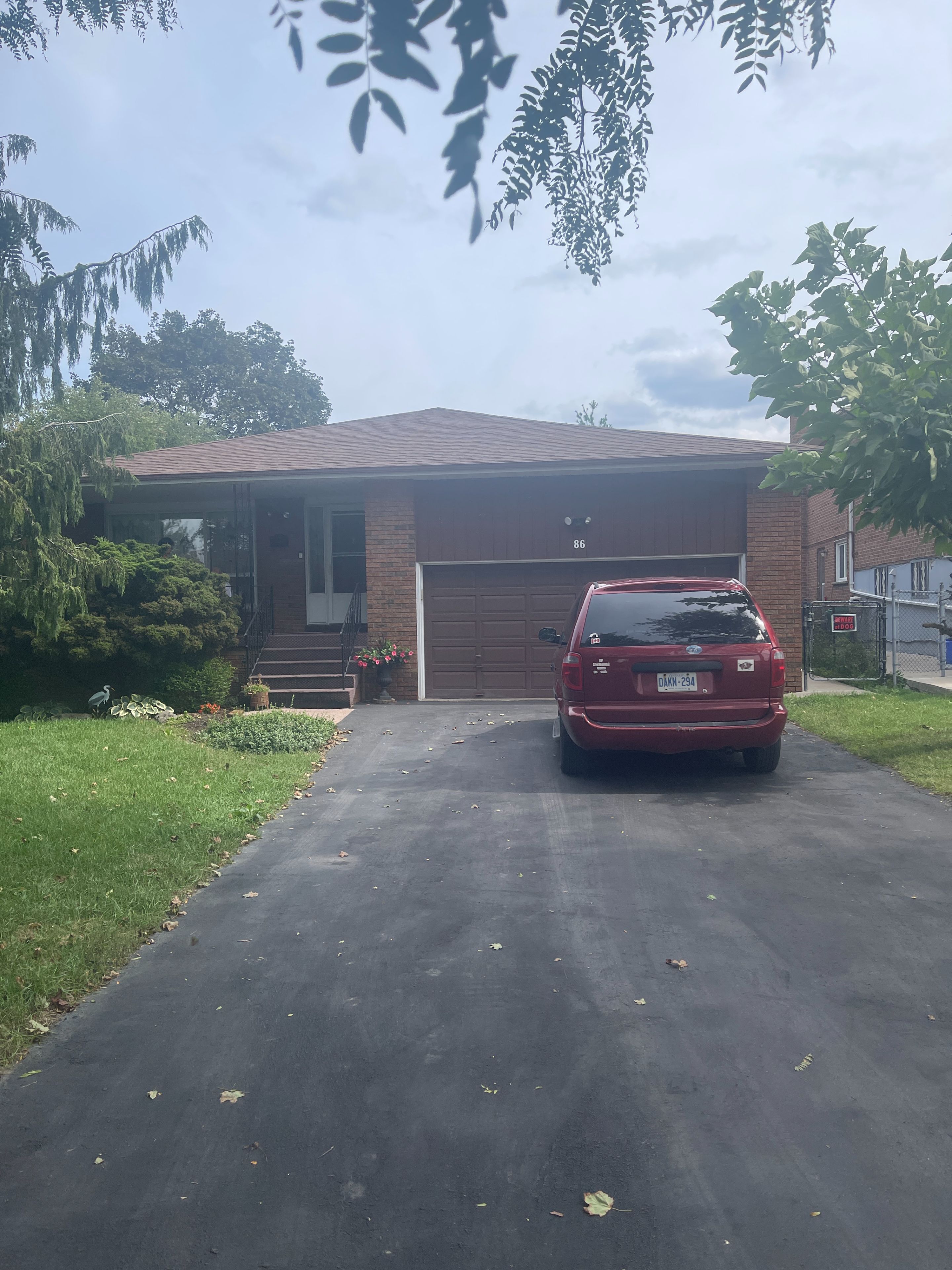 86 Jade Crescent, Brampton, On L6s 3m8