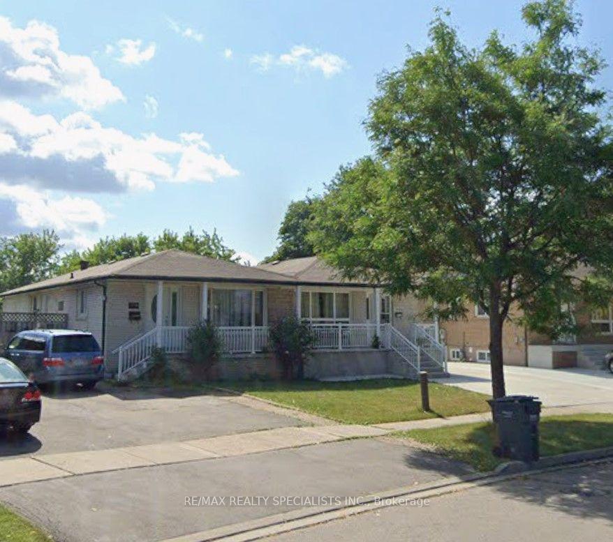 7464 Discus Crescent, Mississauga, On L4t 2v3