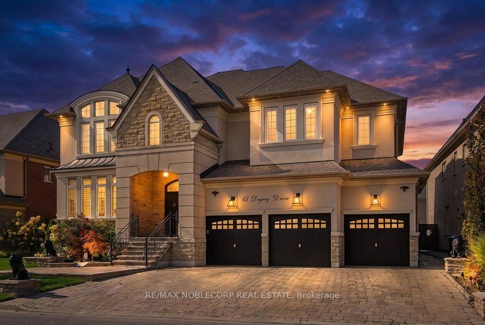 15 Degrey Drive, Brampton, On L6p 3t6