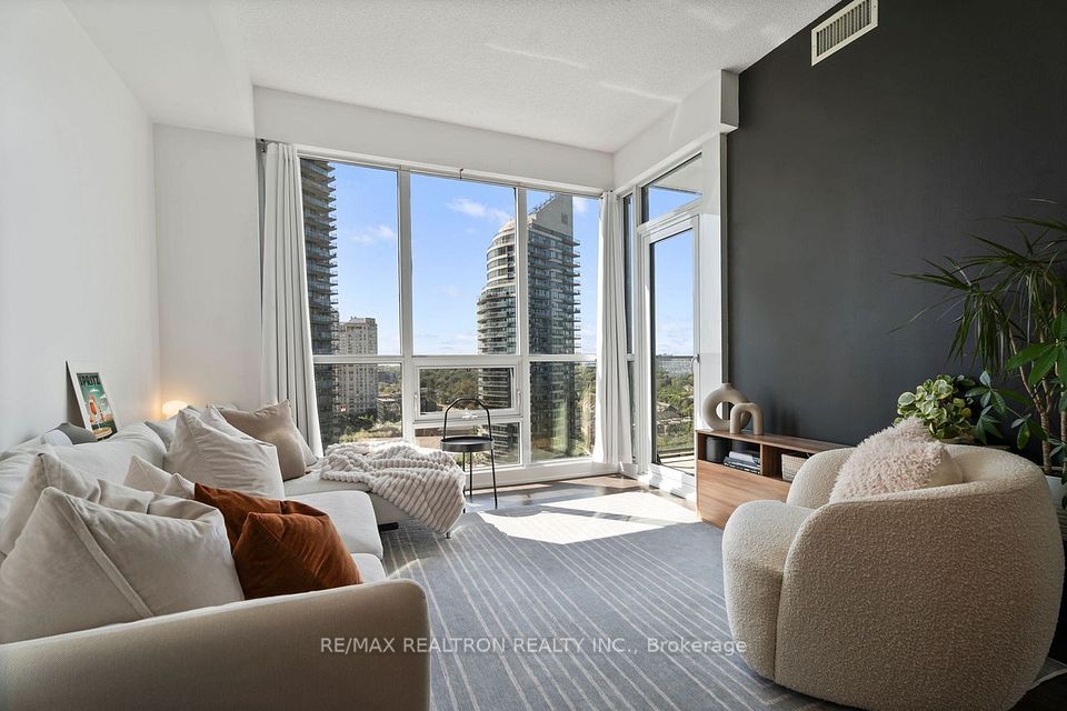 2212 Lakeshore Boulevard W 1905, Toronto, On M8v 0c2