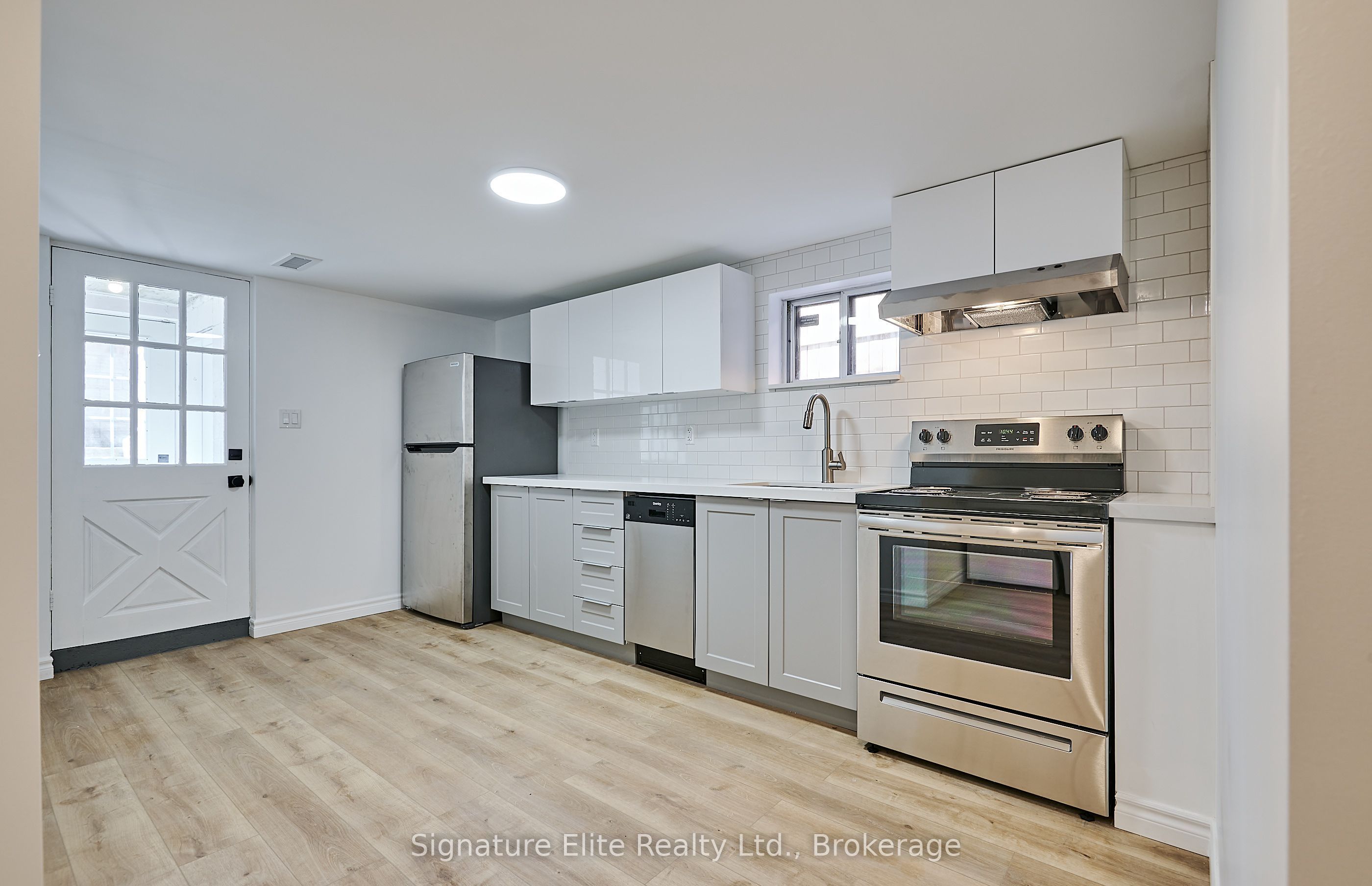 33 Armstrong Avenue Bsmt, Toronto, On M6h 1v9