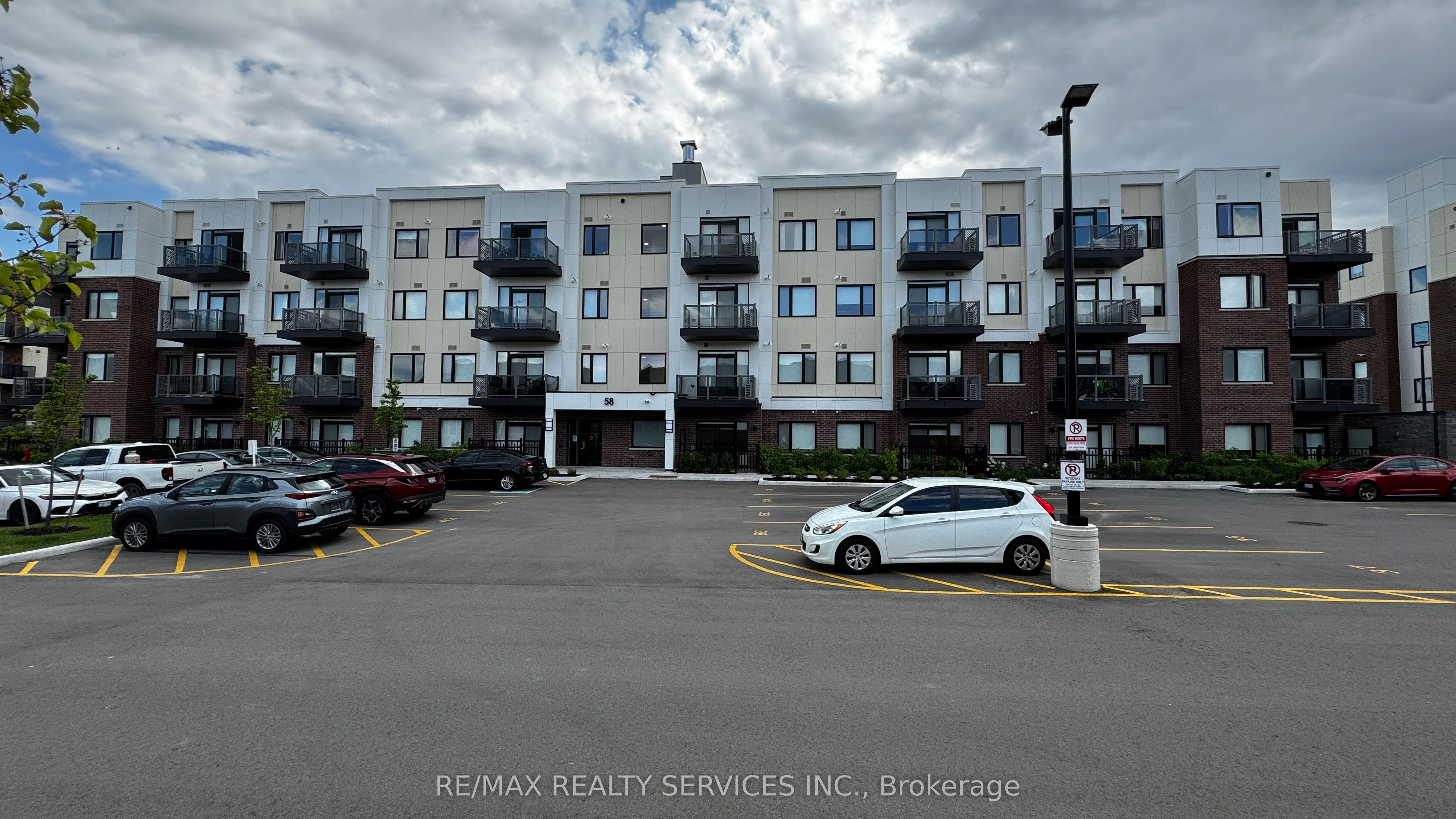 58 Sky Harbour Drive 107, Brampton, On L6y 6j1